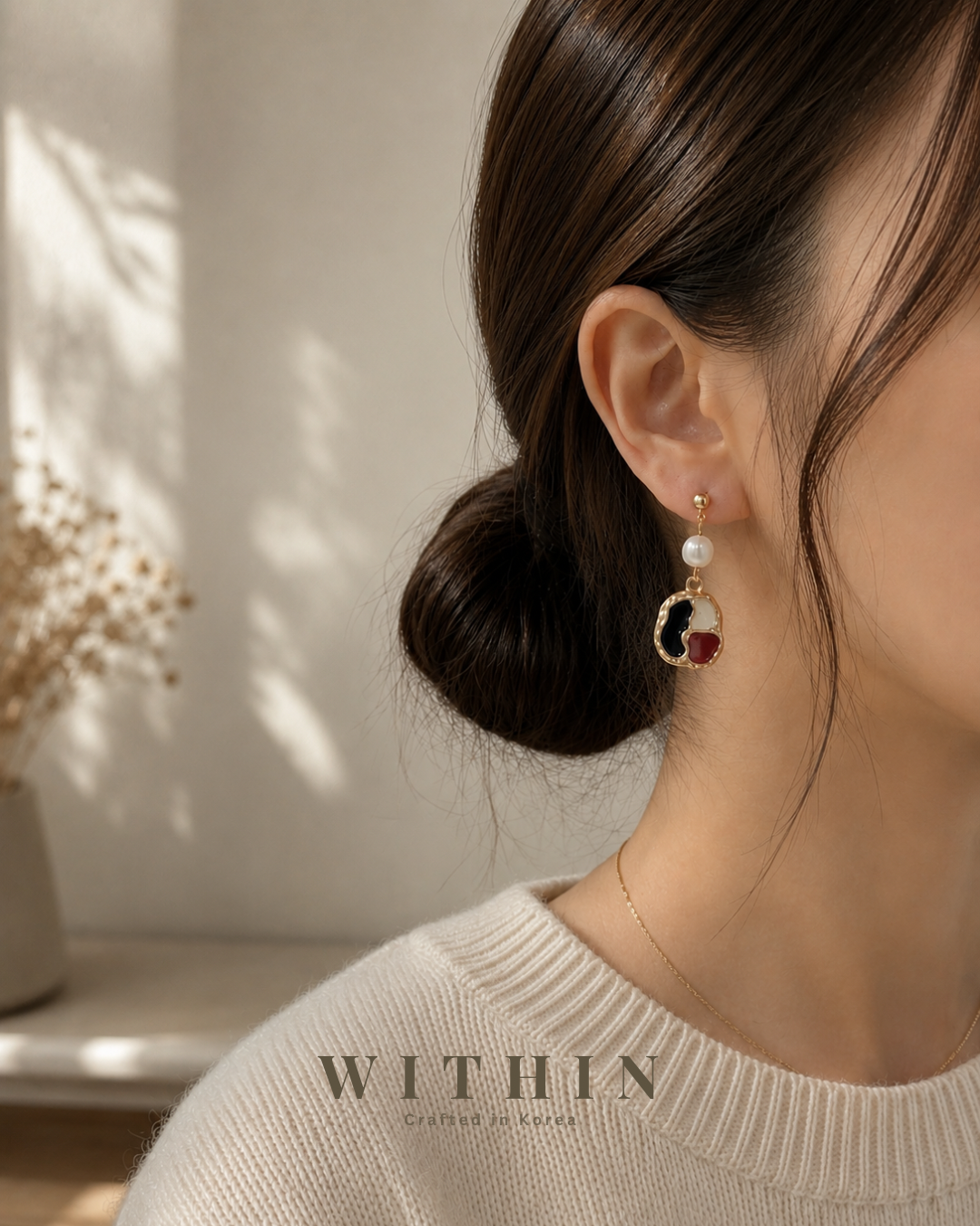 Earth Muse Pearl Earrings